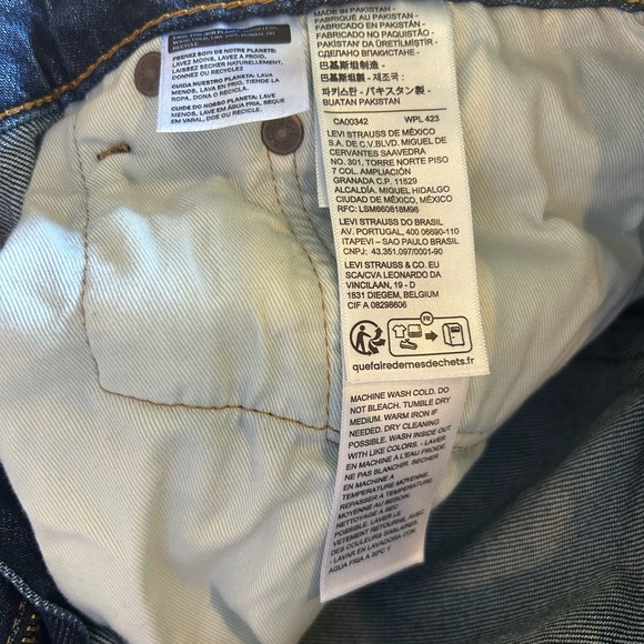 Men’s Levi 505 - Picture 6 of 8